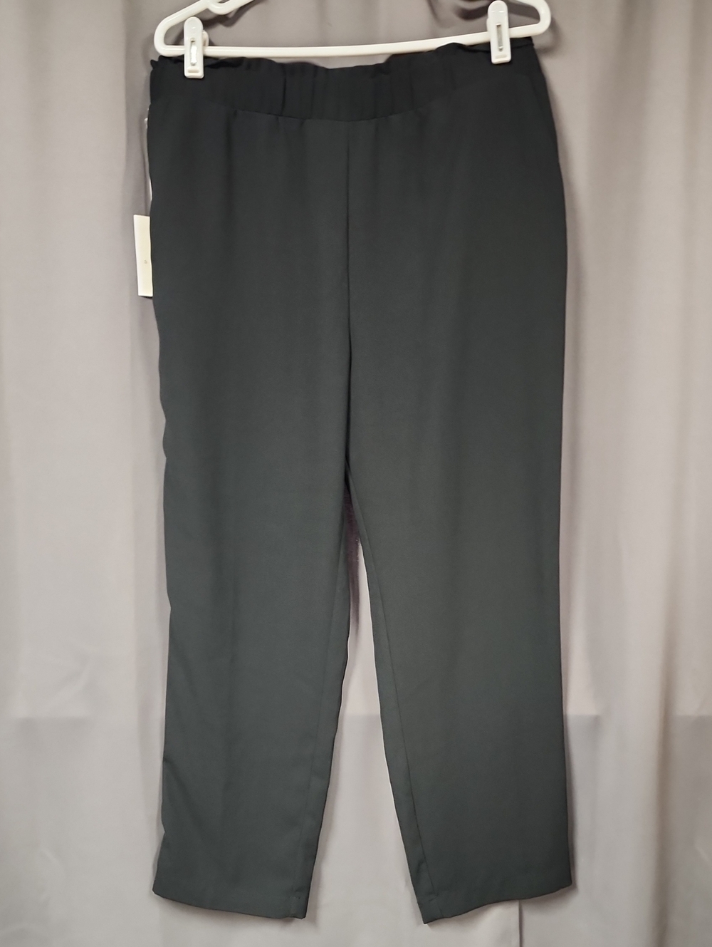 a new day Black Cropped Straight-Leg Women's Pants